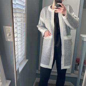 Heavy weight cardigan with pockets- boutique. New without tags
